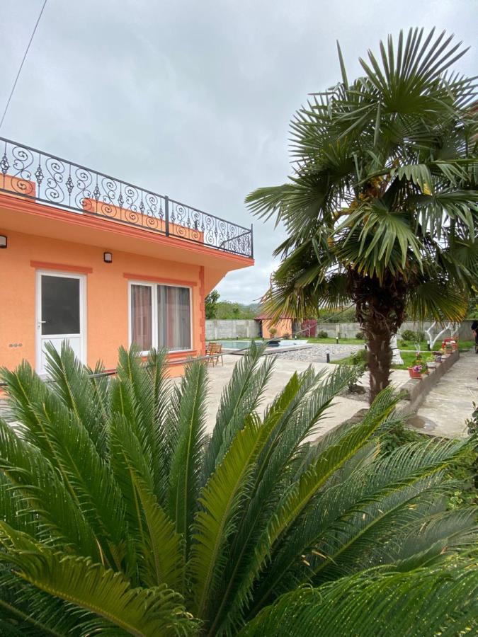 Villa Jakos Paradise 巴统 外观 照片