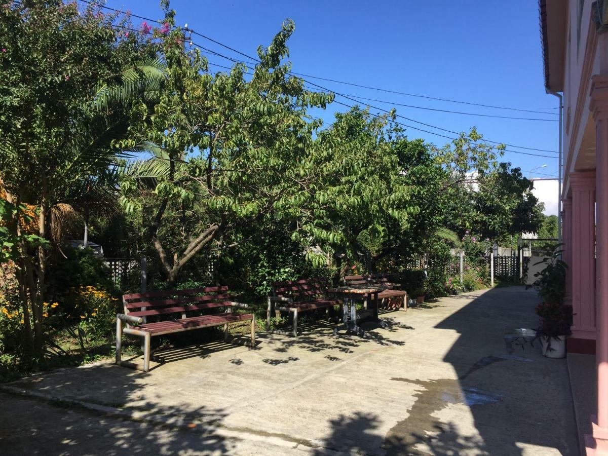 Villa Jakos Paradise 巴统 外观 照片